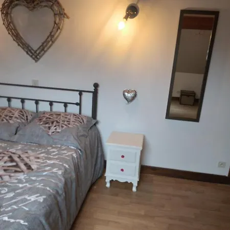 D'hotes La Maison De Monsieur Chaussette Bed & Breakfast Angles (Midi-Pyrenees)