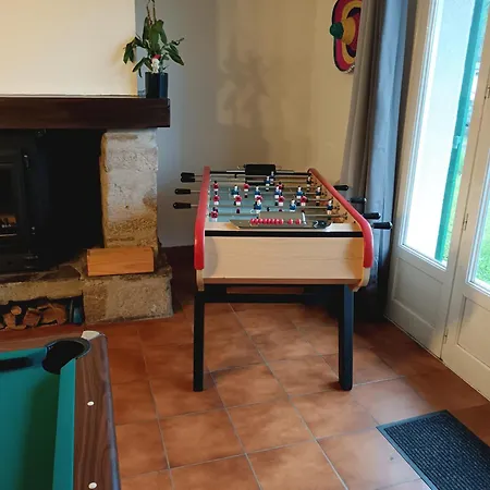 D'hotes La Maison De Monsieur Chaussette Frühstückspension